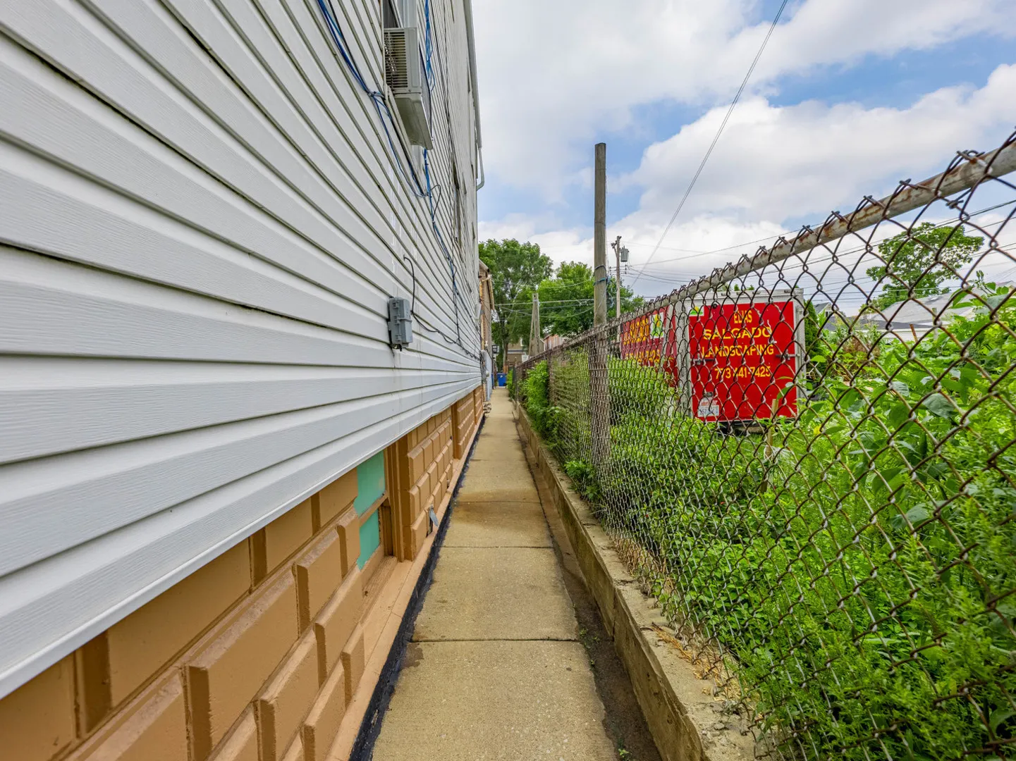 2921 S 49th Avenue IL