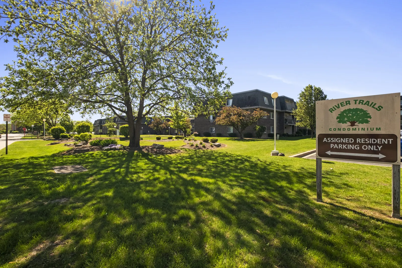974 Crabapple Drive 308 IL