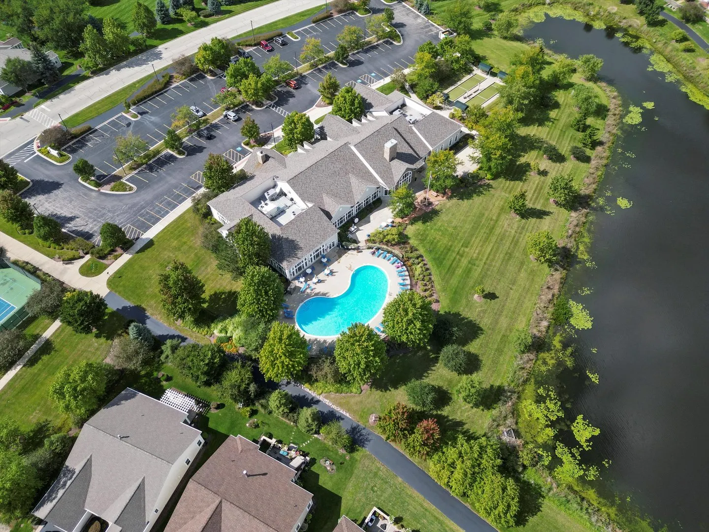 621 Pleasant Drive IL