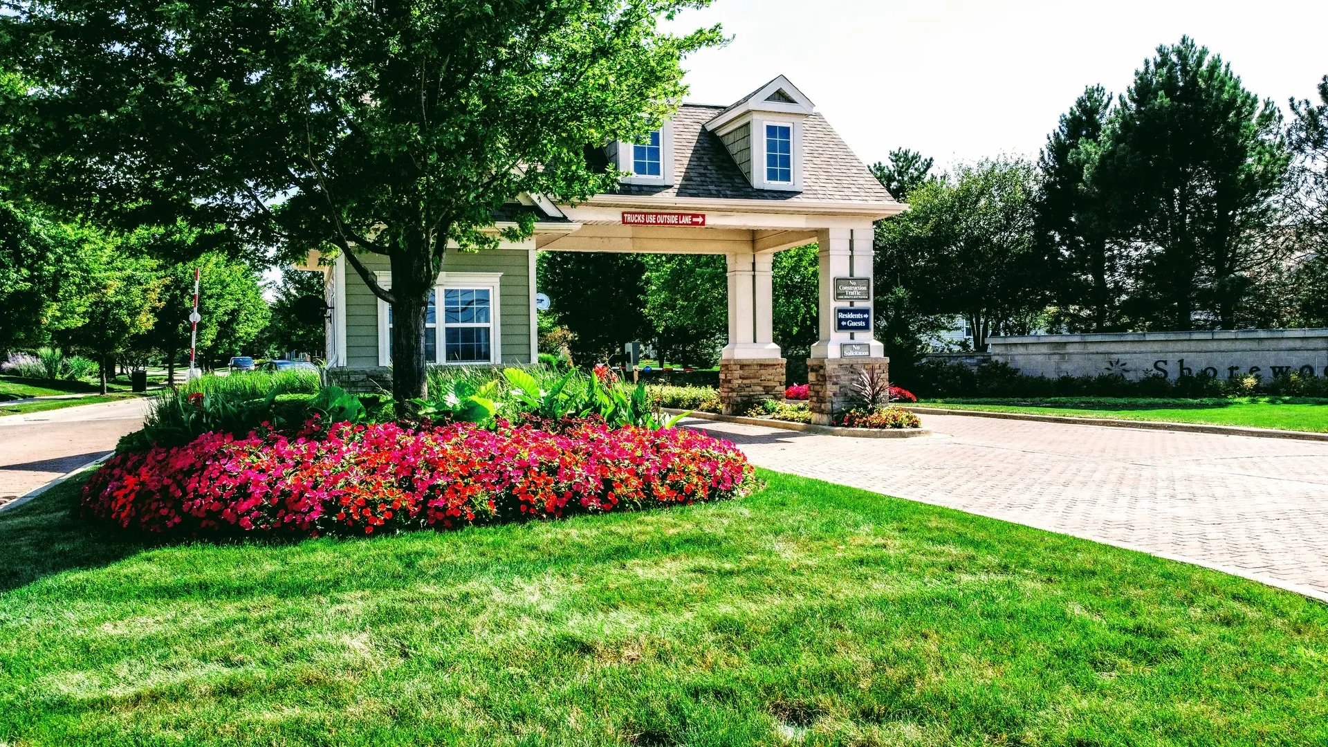621 Pleasant Drive IL
