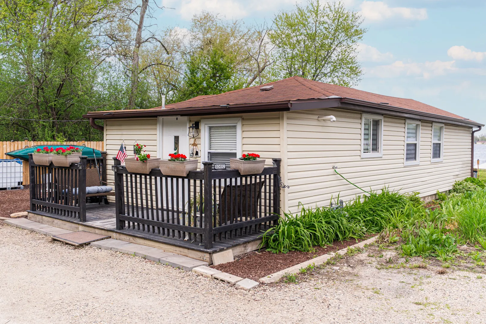 40492 N Lambert Drive IL