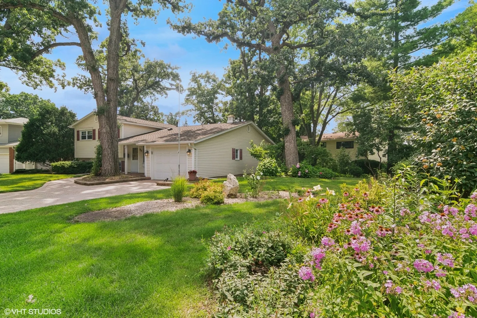 32 Hilltop Drive IL
