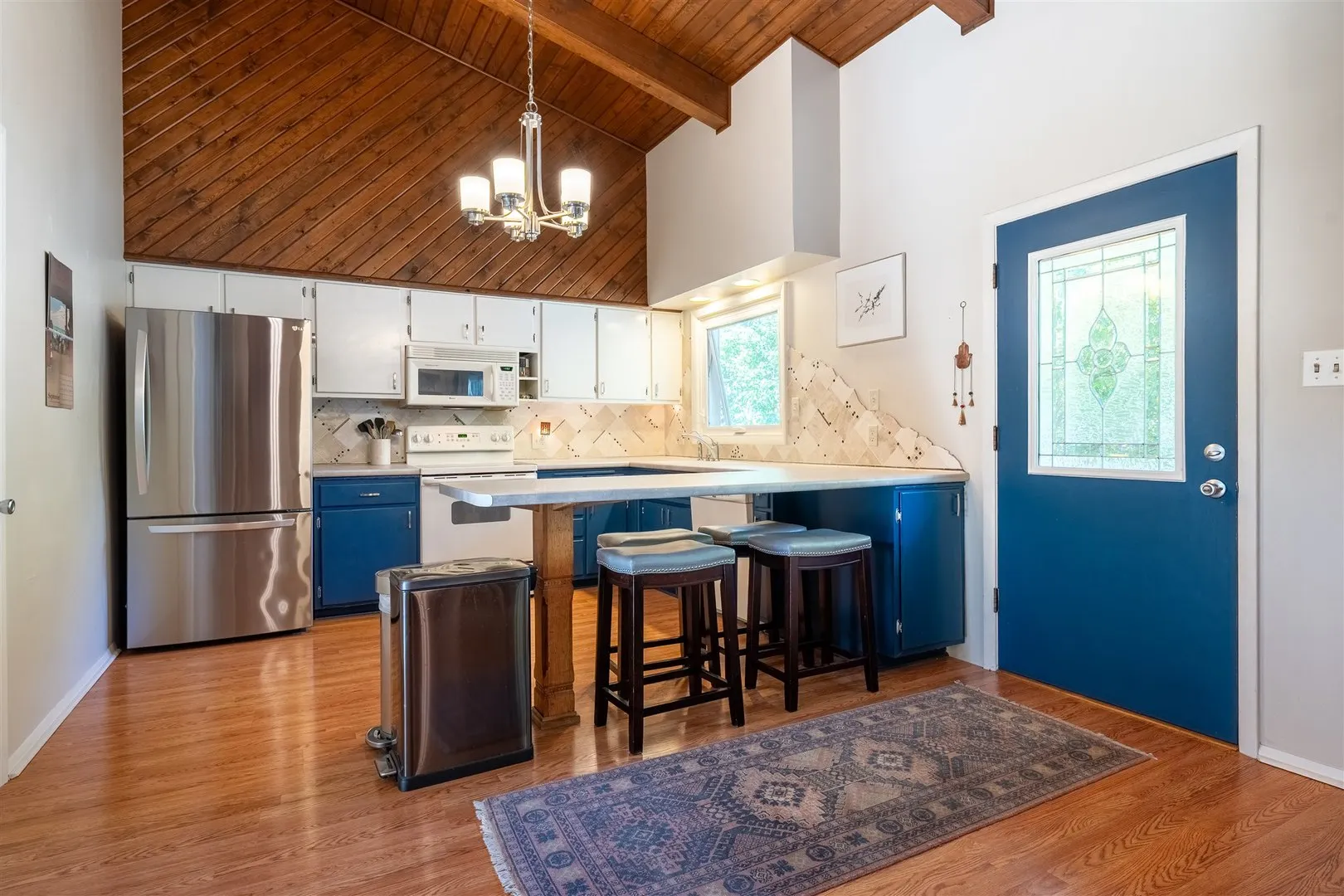 2201 Benjamin Lane 6 IL