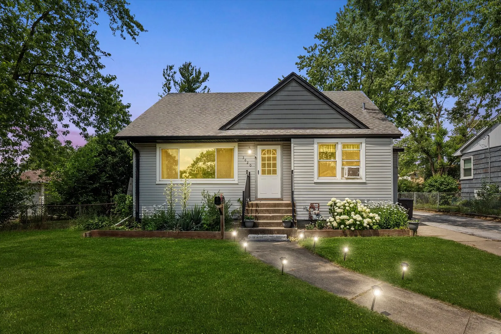 3820 W 117th Street IL