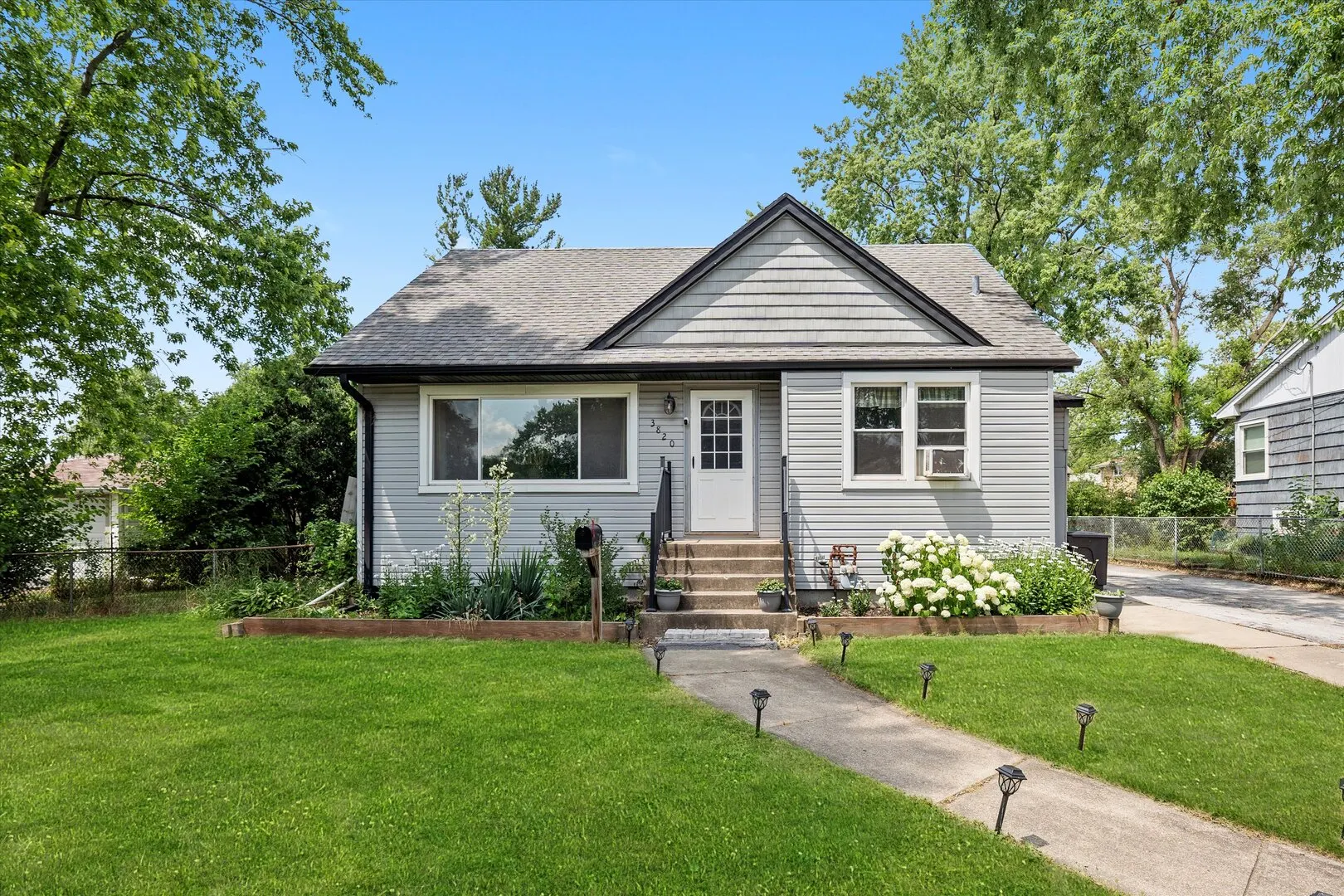 3820 W 117th Street IL