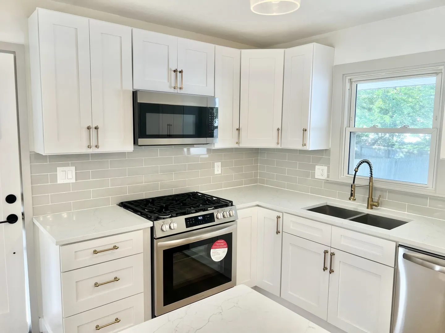 1713 Maple Avenue IL