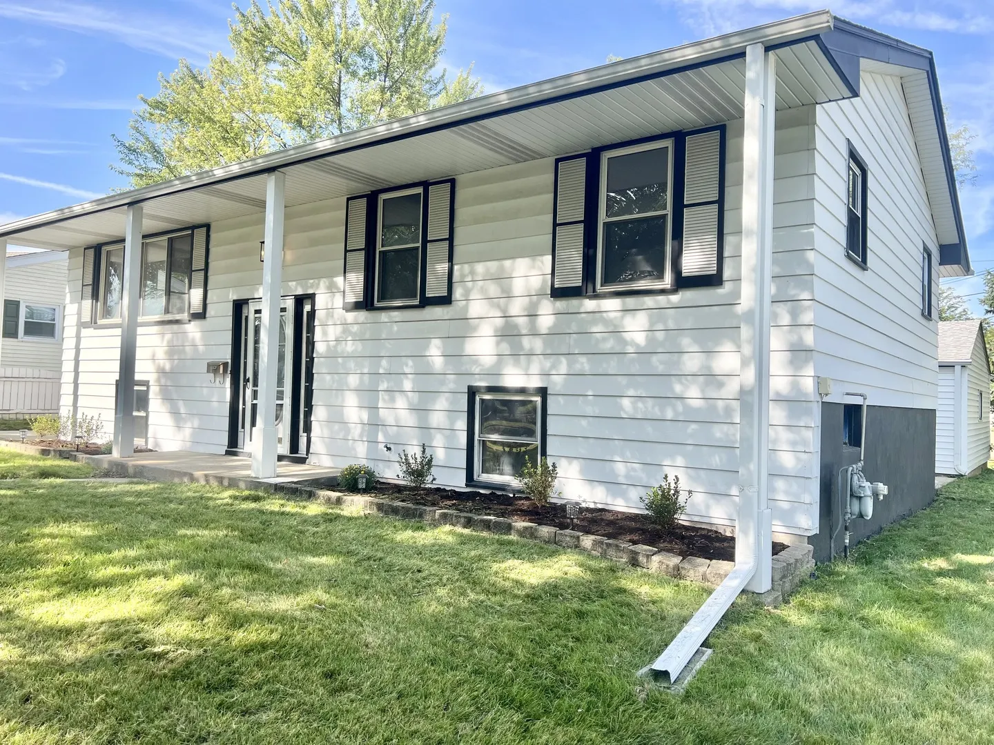 1713 Maple Avenue IL