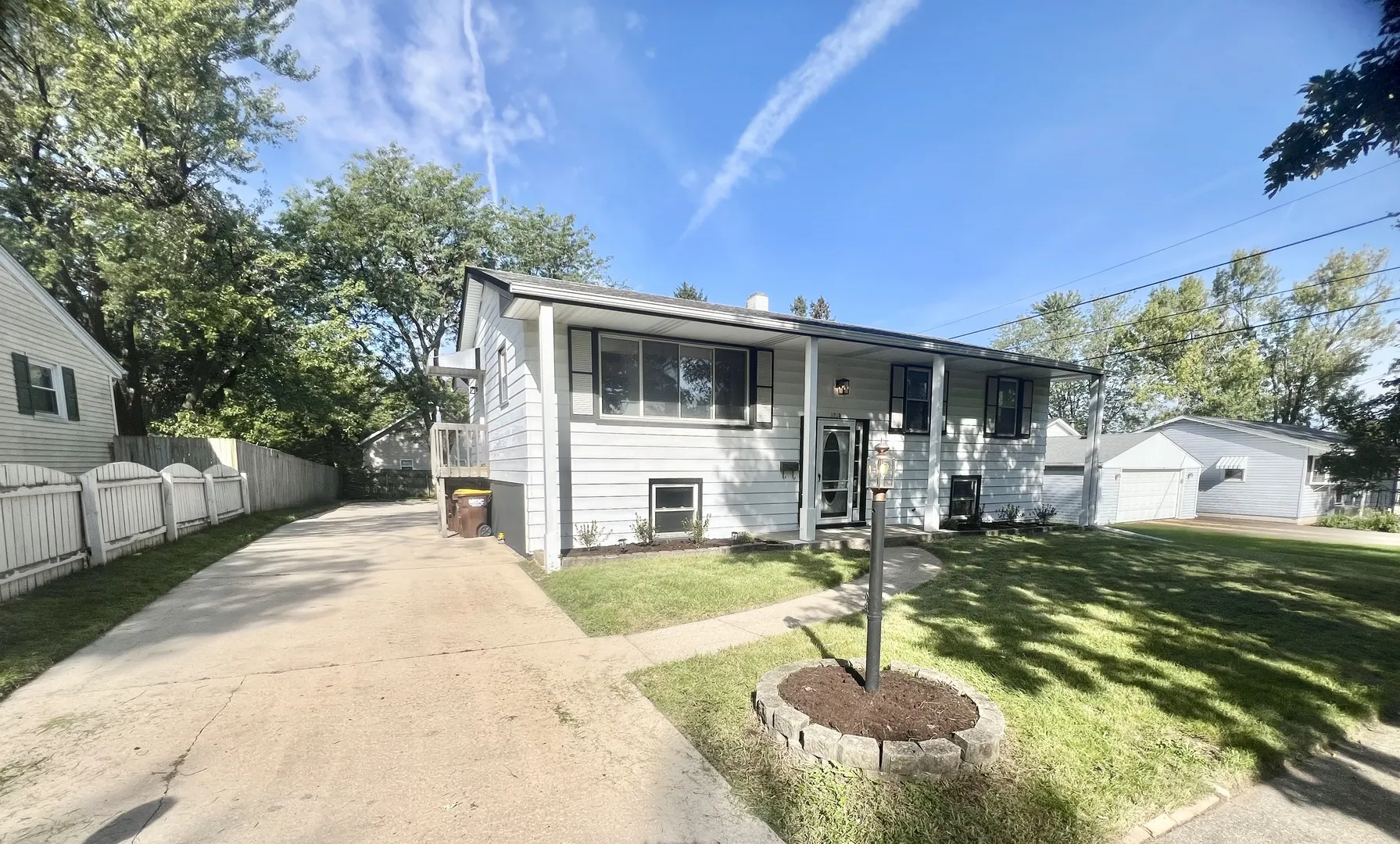 1713 Maple Avenue IL