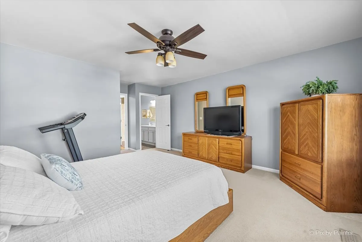 1419 S Pembroke Drive IL