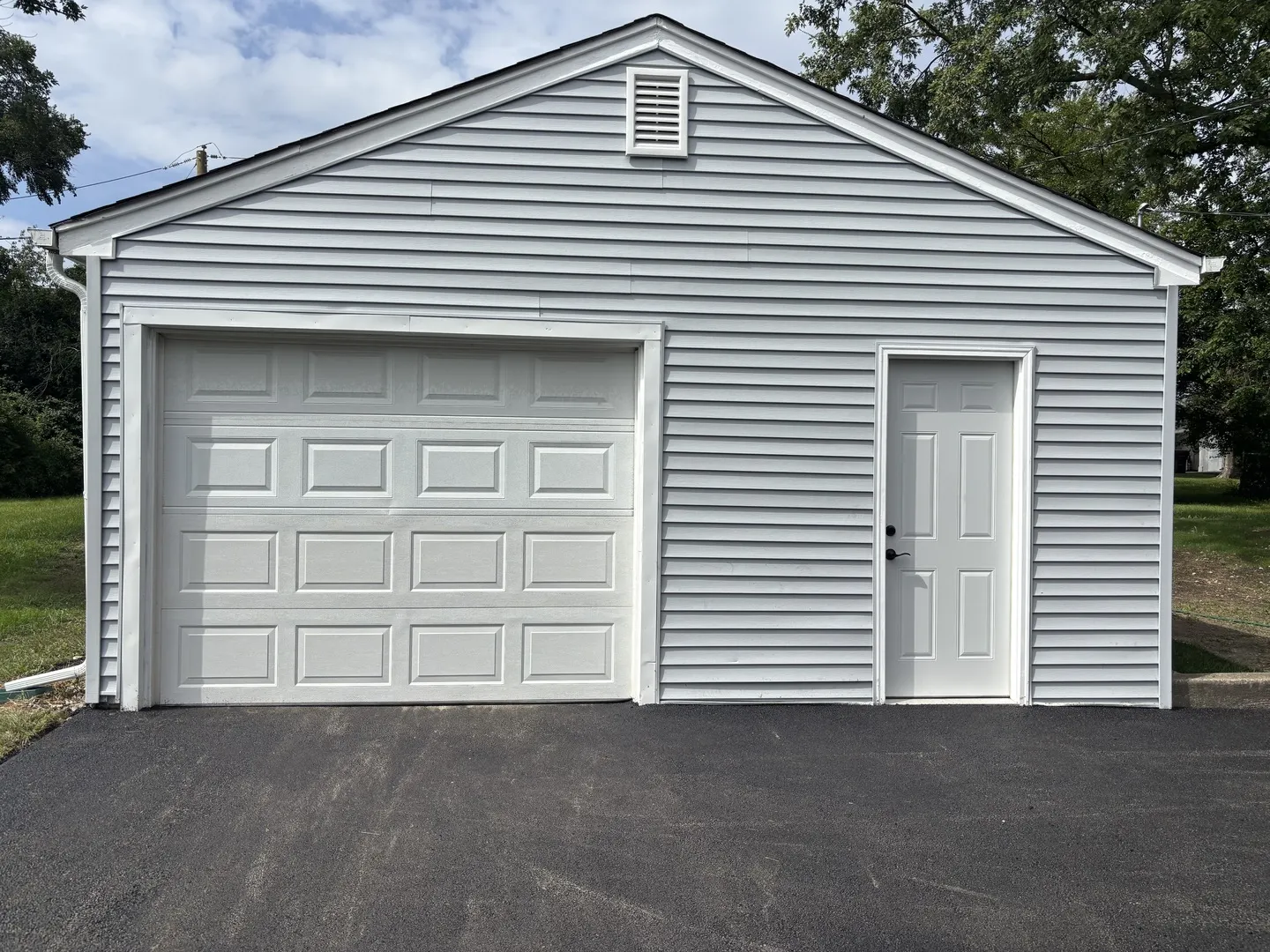 419 Suwanee Street IL