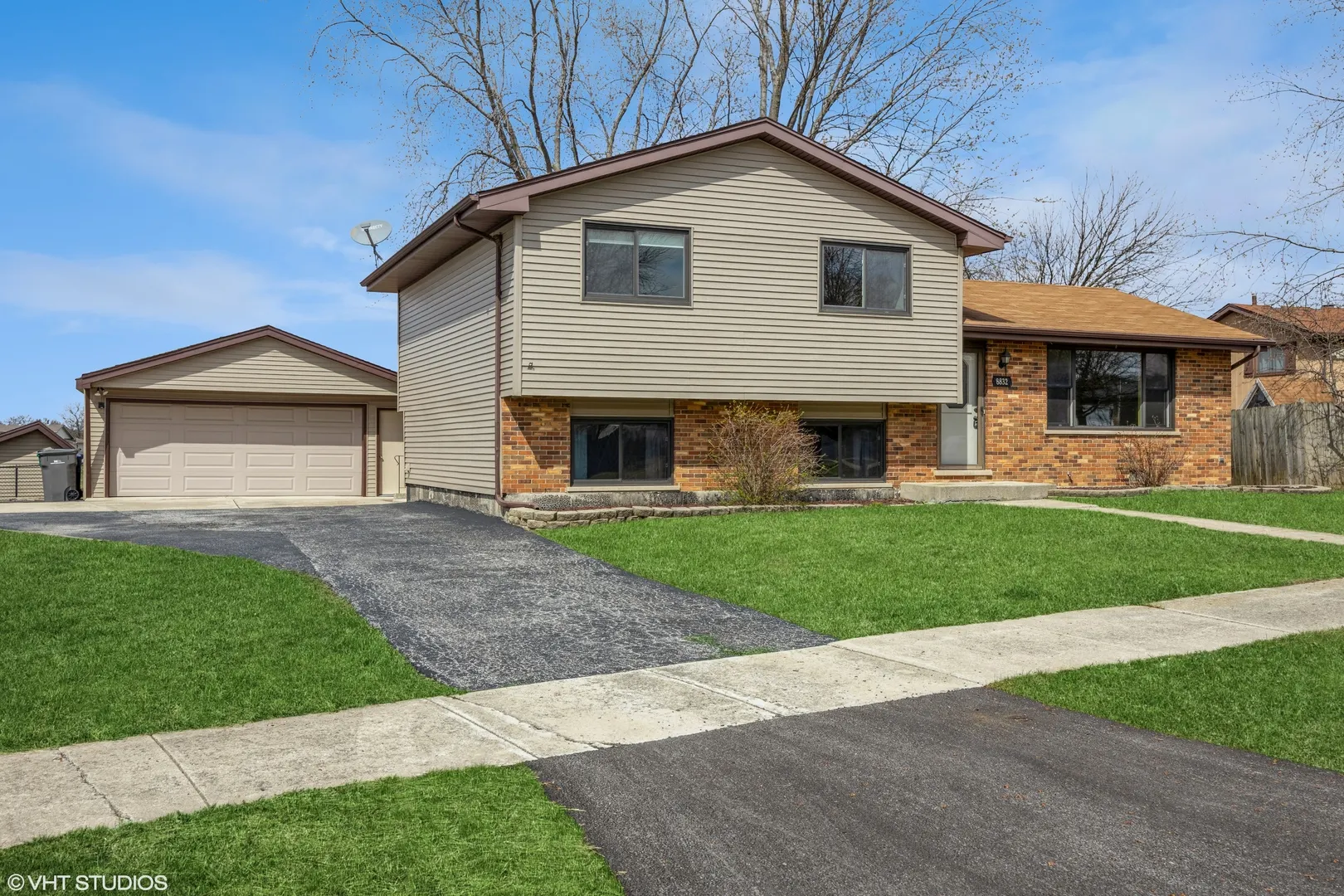 8832 170th Street IL