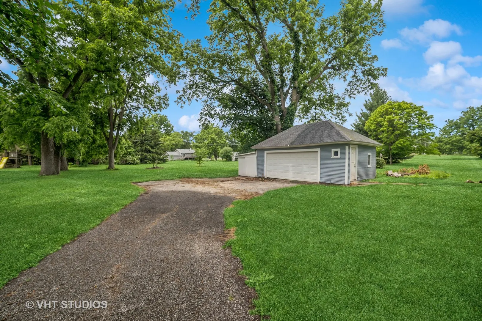 2S234 Harter Road IL