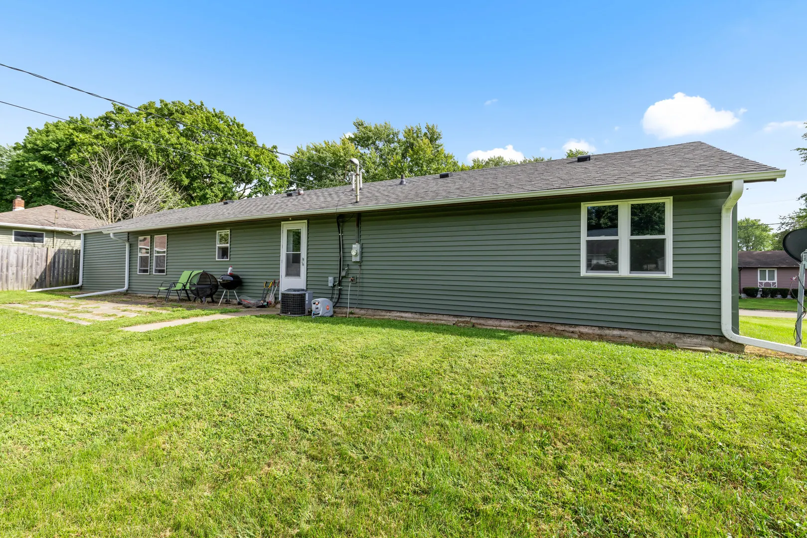 306 W Front Street IL
