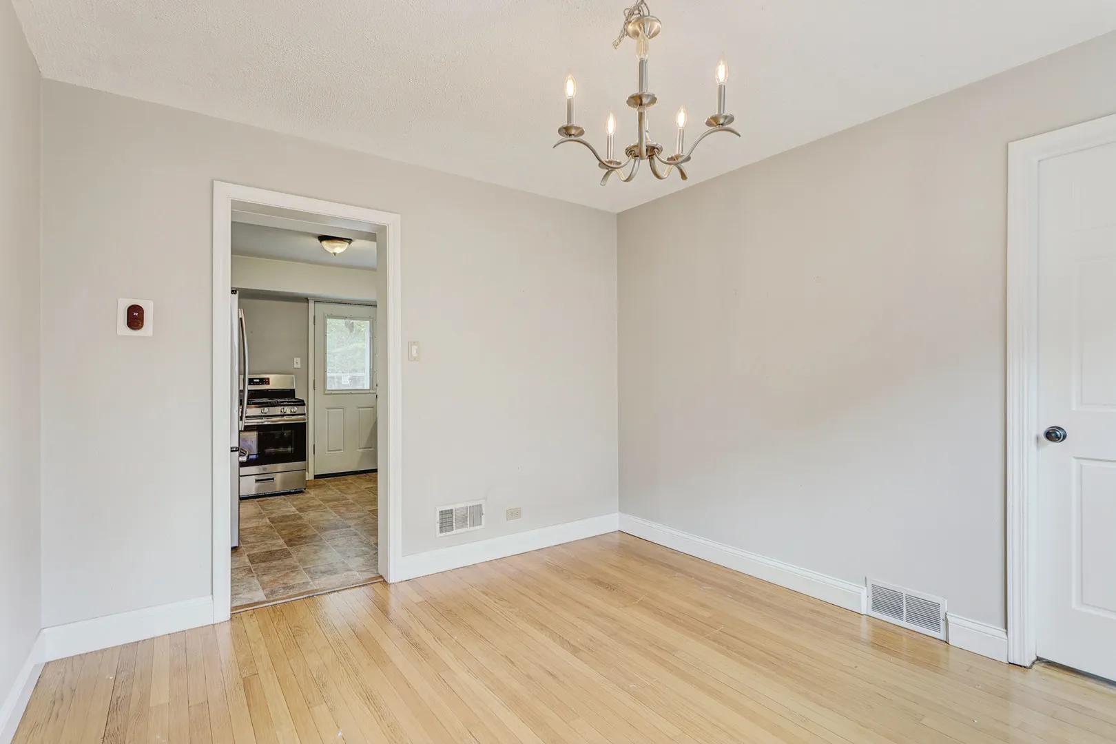 509 S Brainard Avenue IL