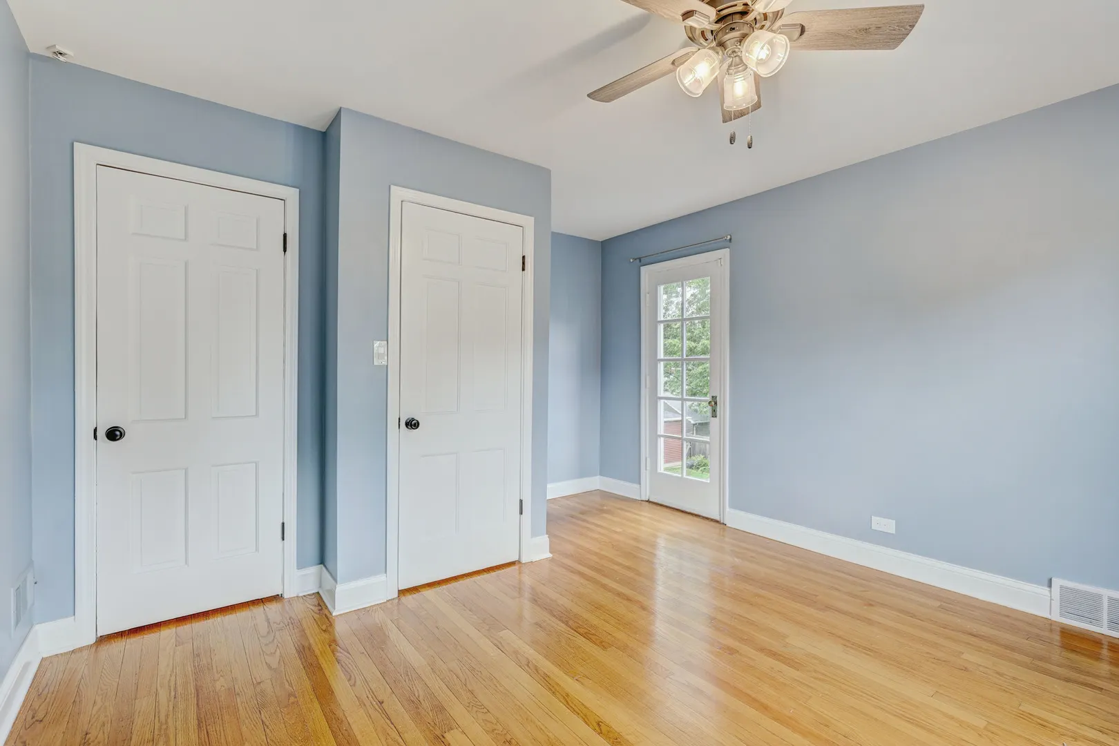 509 S Brainard Avenue IL