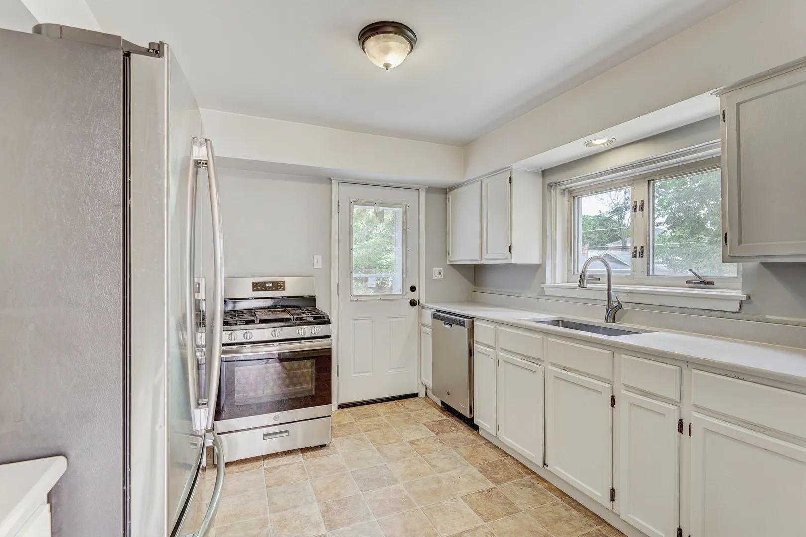 509 S Brainard Avenue IL