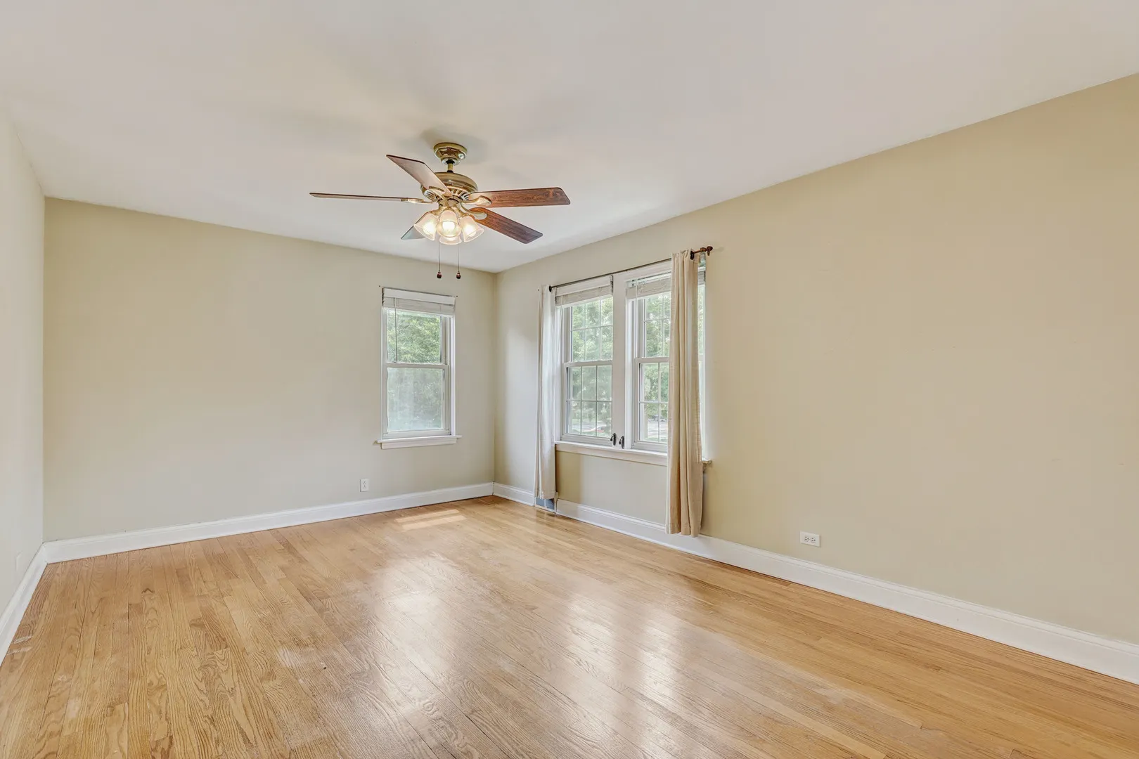 509 S Brainard Avenue IL
