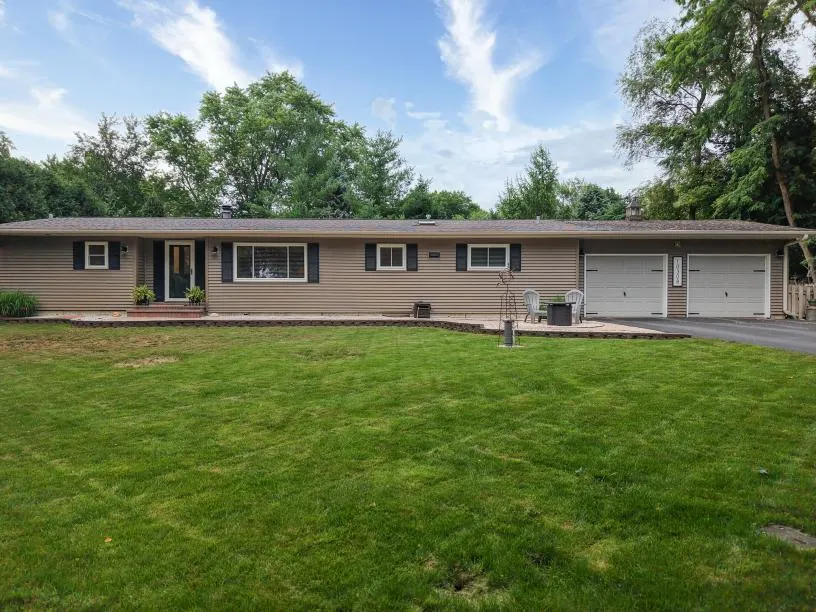 10308 Kenilworth Avenue IL