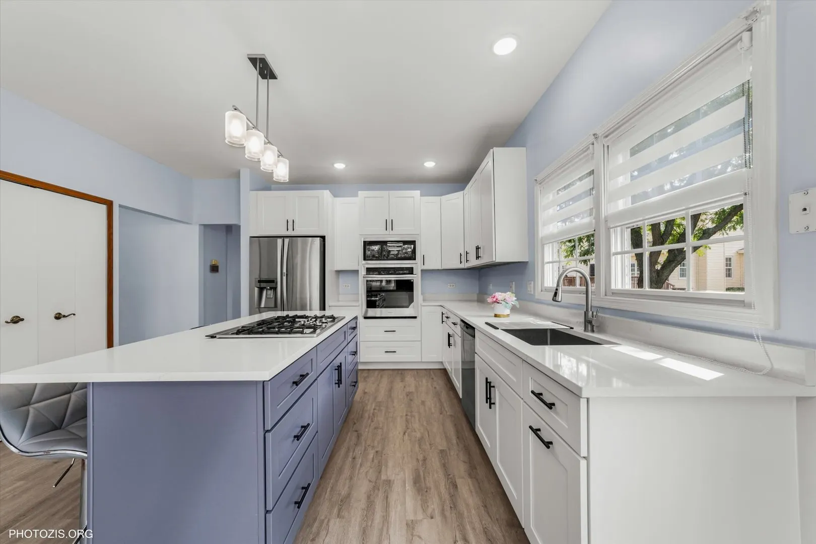 1456 Della Drive IL