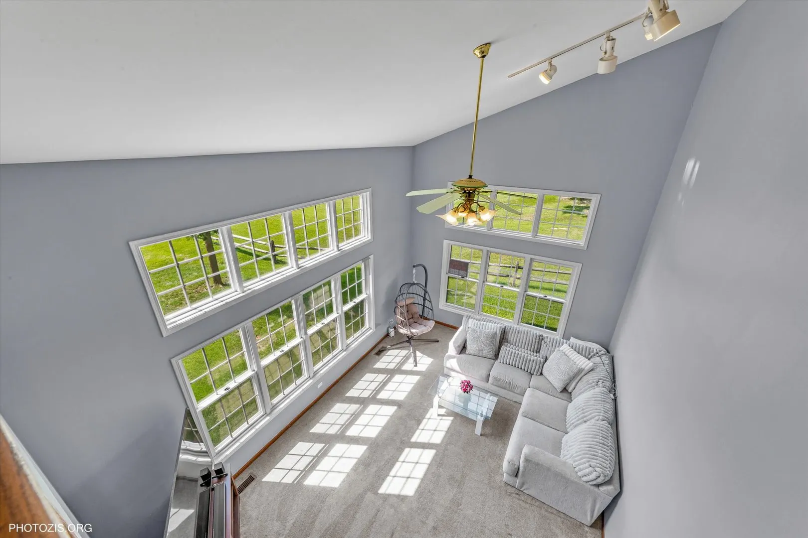 1456 Della Drive IL