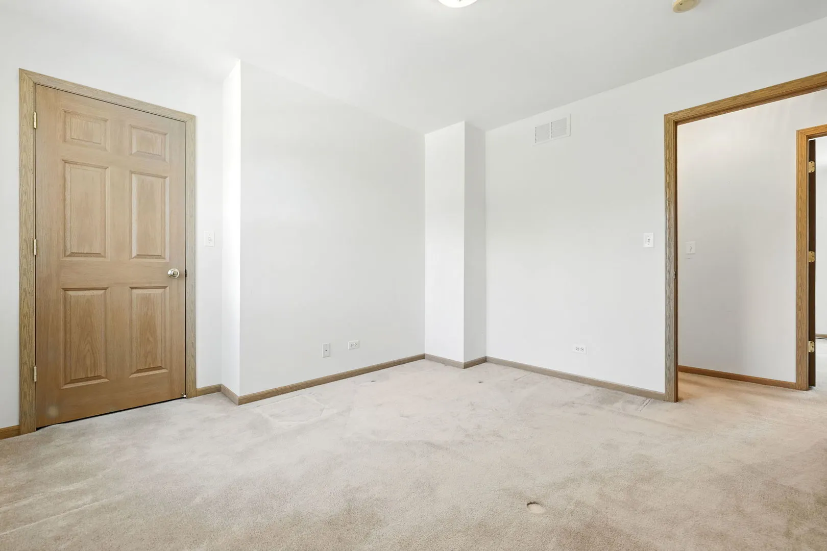 2218 Matthew Place IL