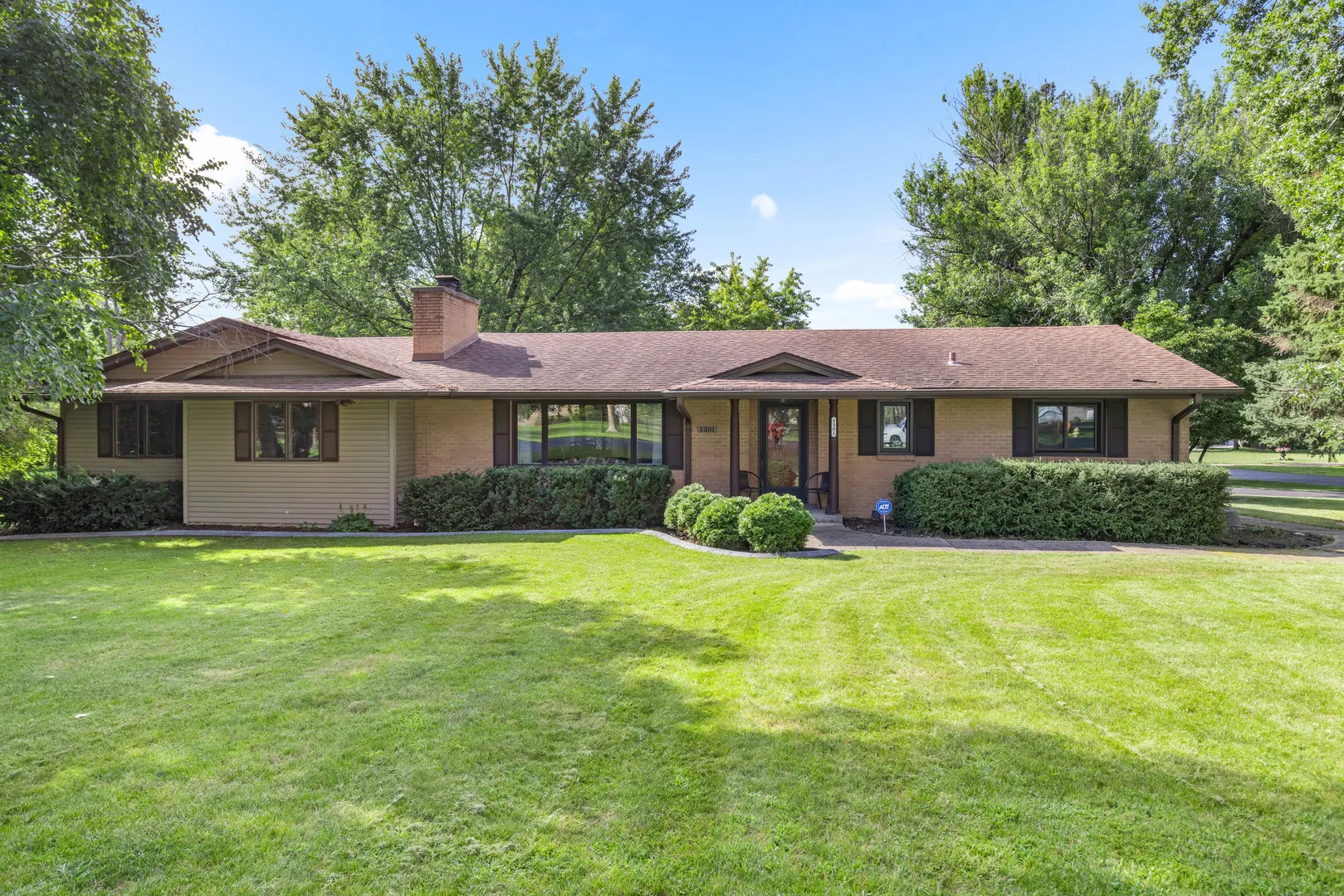 5301 Orchard Avenue IL