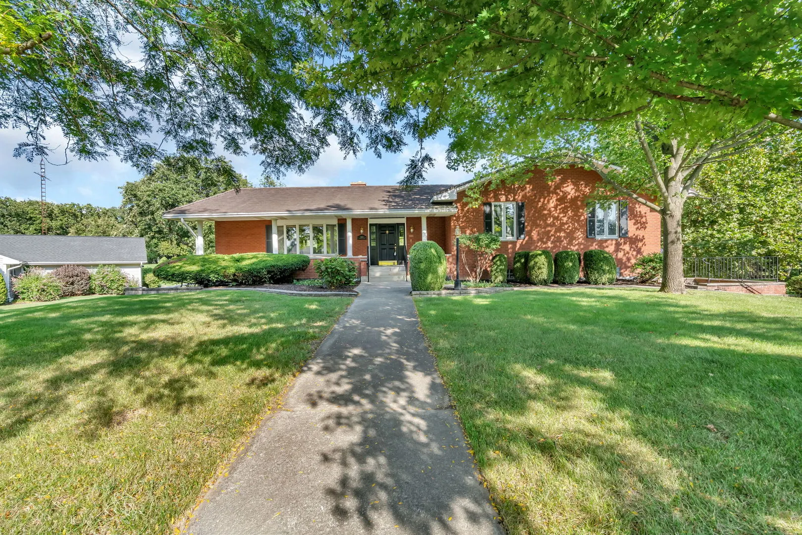 5650 Barrington Road IL