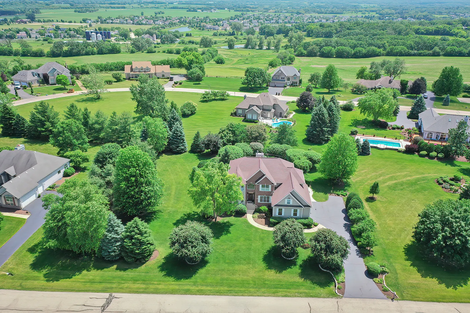 6805 Burning Tree Circle IL