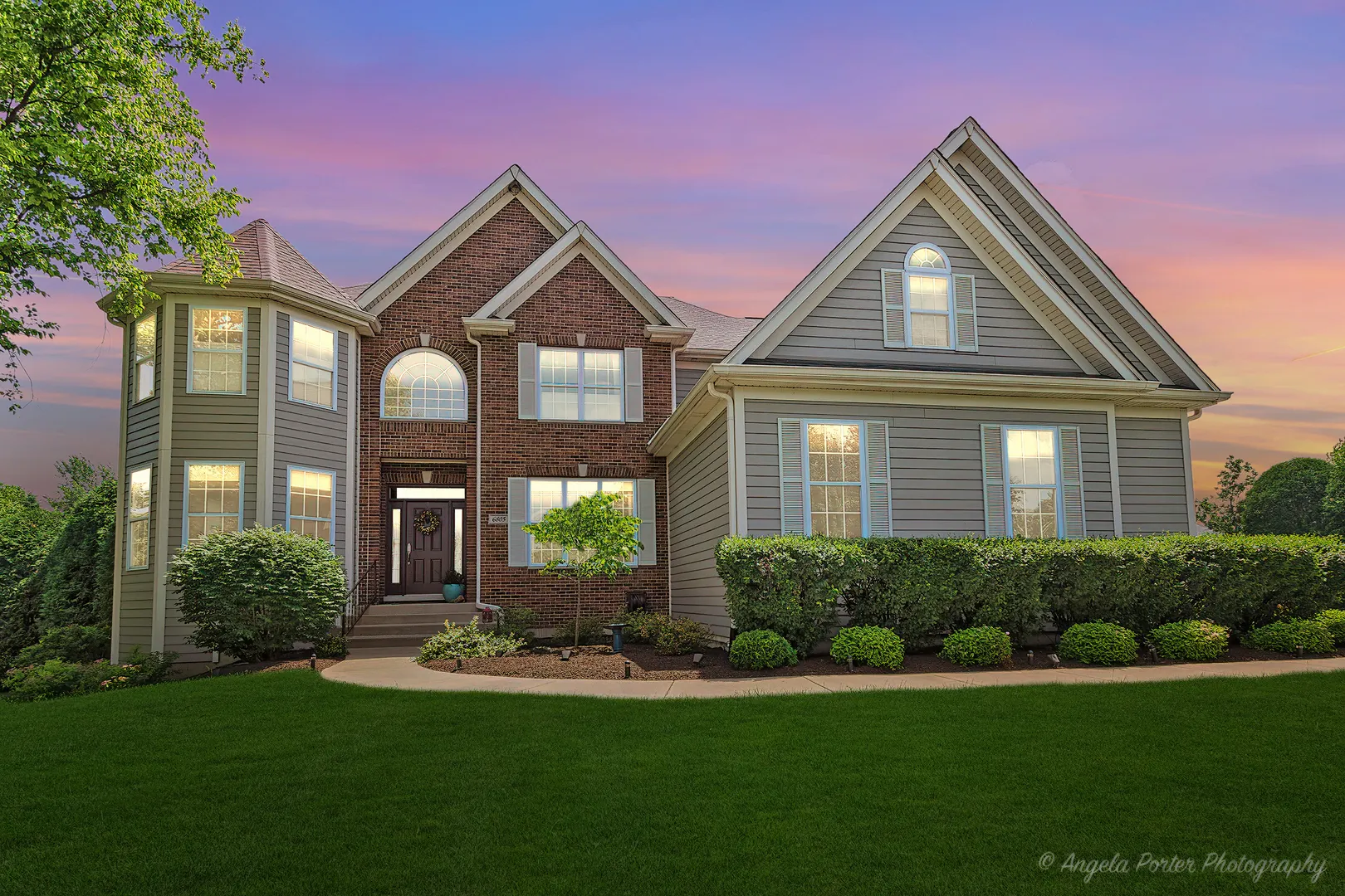 6805 Burning Tree Circle IL