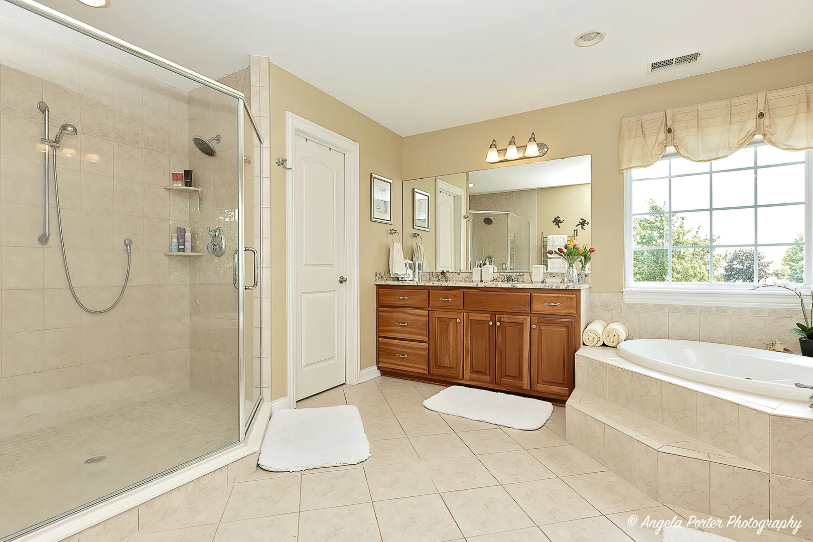 6805 Burning Tree Circle IL