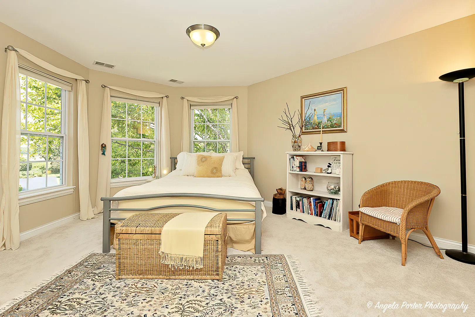 6805 Burning Tree Circle IL