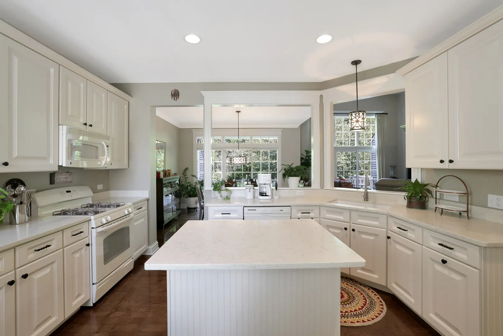 1053 Hummingbird Way IL