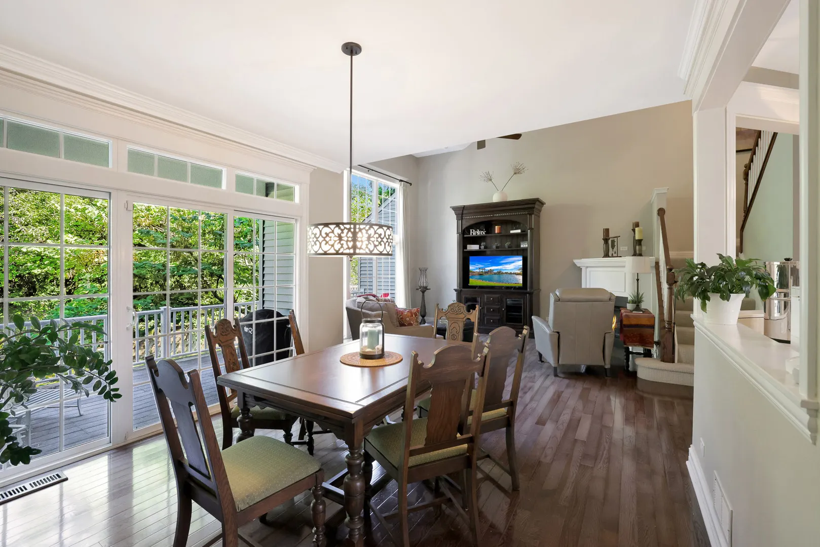 1053 Hummingbird Way IL