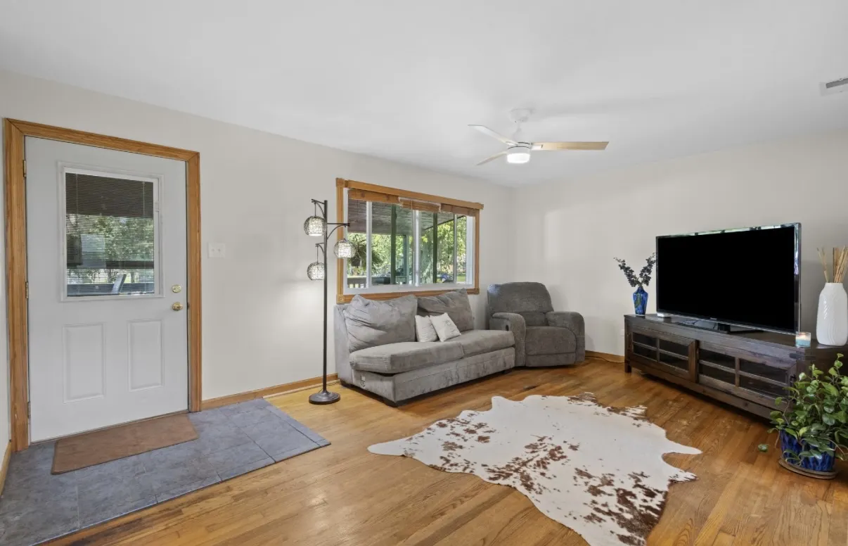 5551 Margie Lane IL