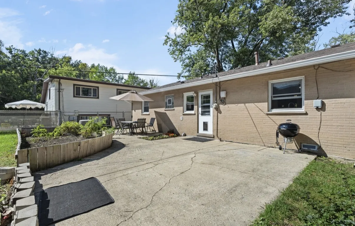 5551 Margie Lane IL