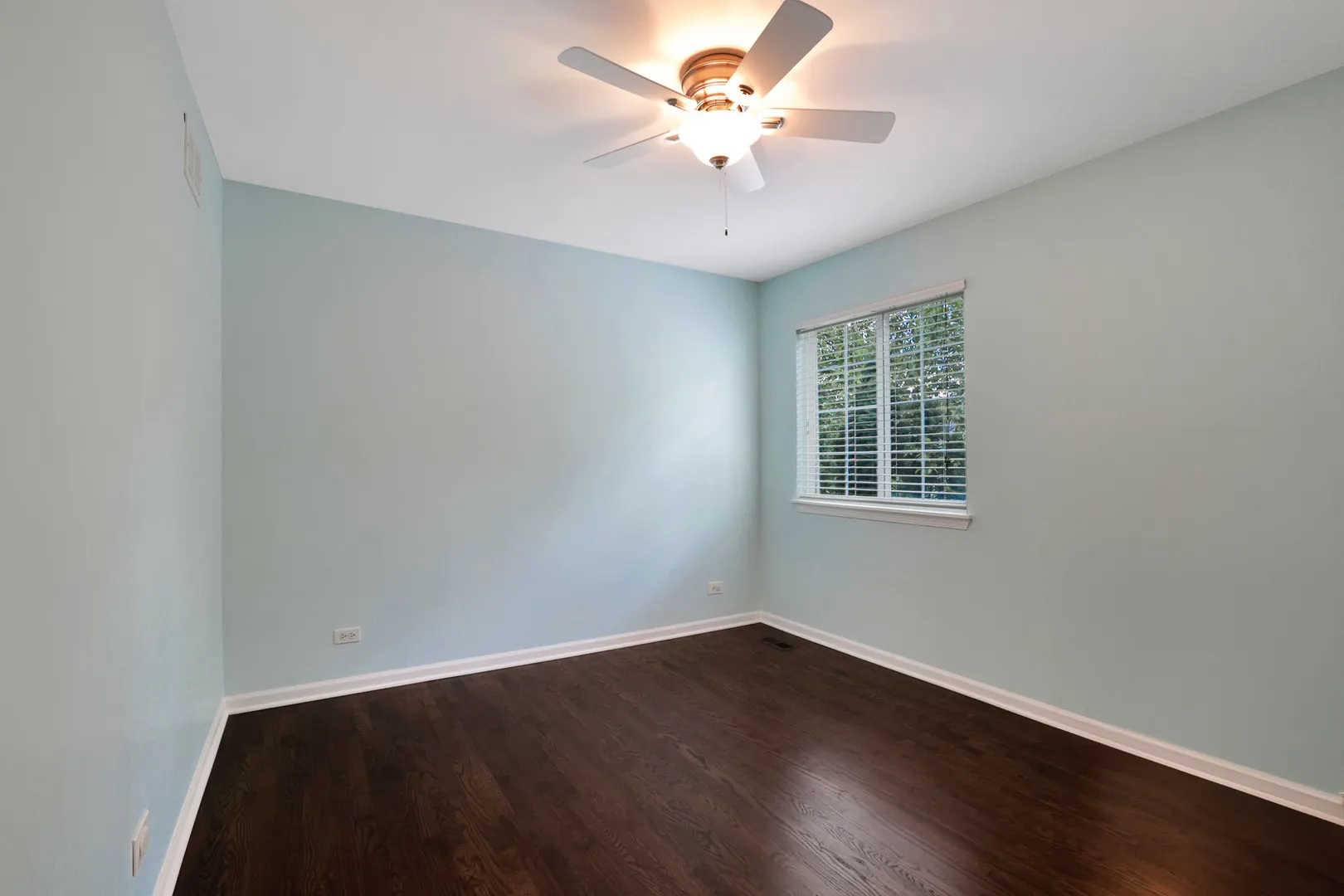 9562 Bristol Lane IL