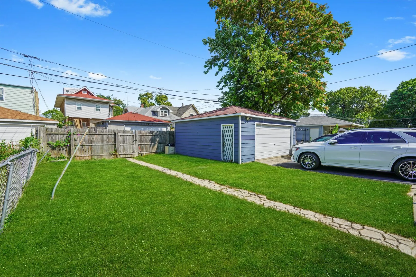 5516 W Cortez Street IL