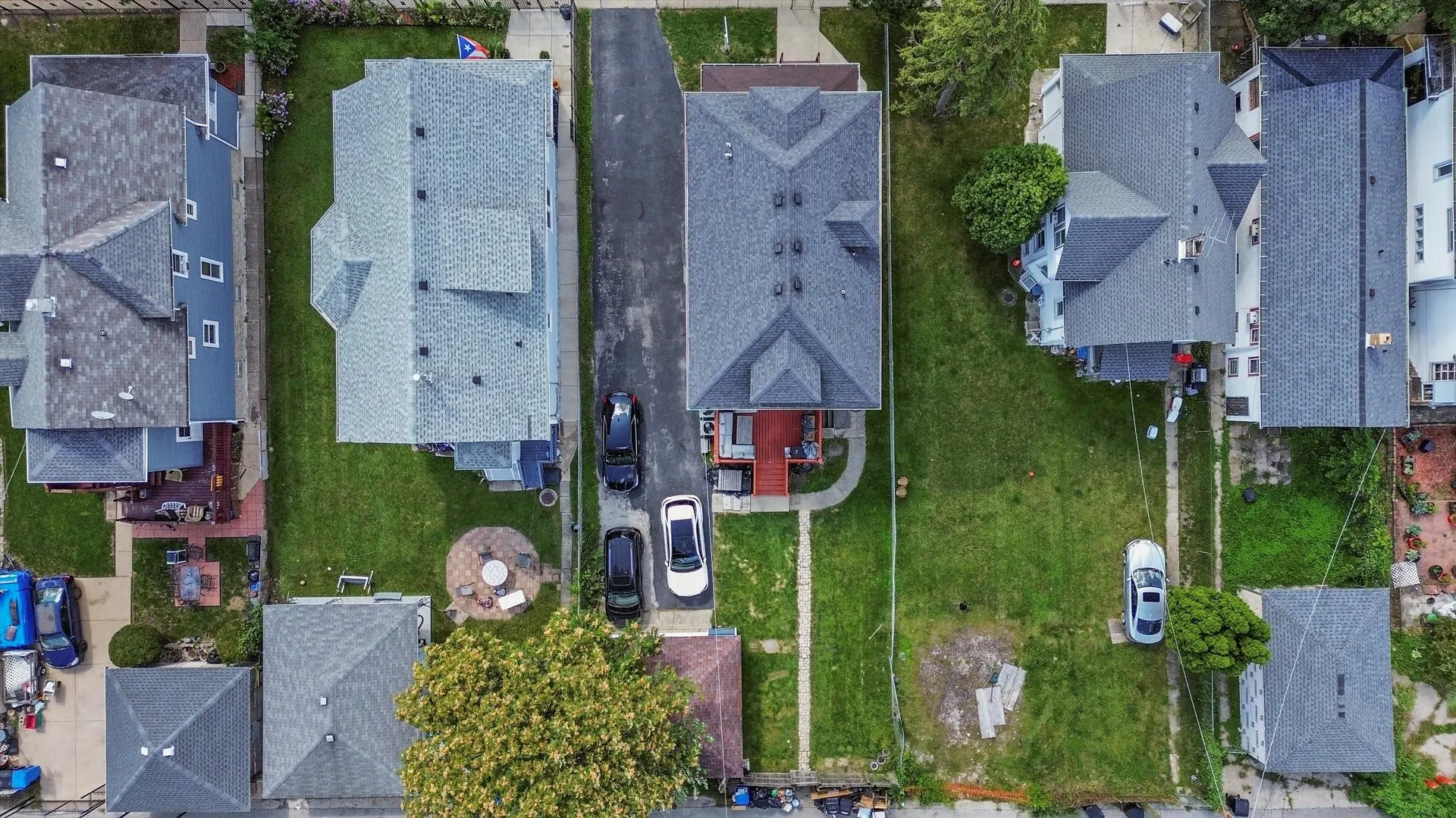 5516 W Cortez Street IL