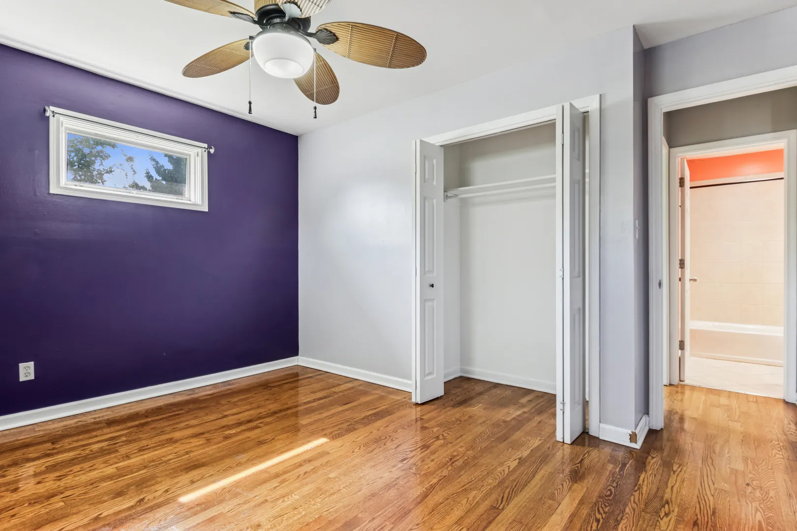 1807 Beach Road IL