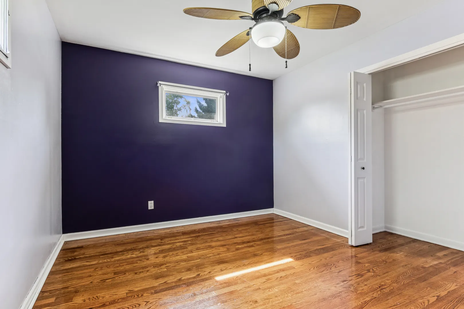 1807 Beach Road IL