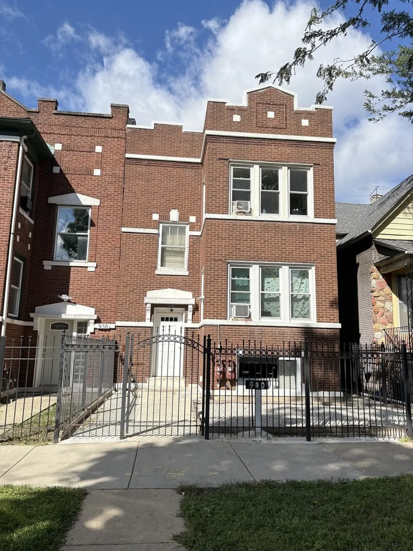 940 N Leclaire Avenue IL