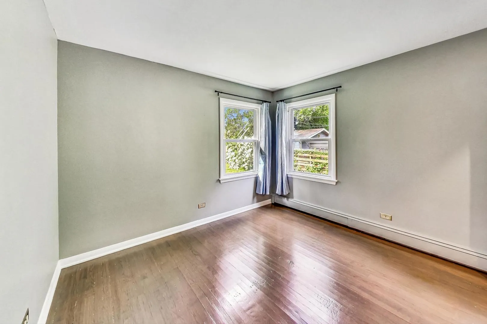 129 E 55th Street IL