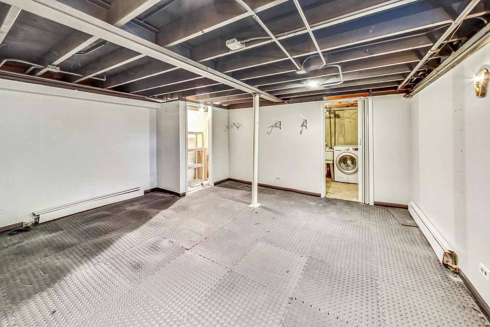 129 E 55th Street IL
