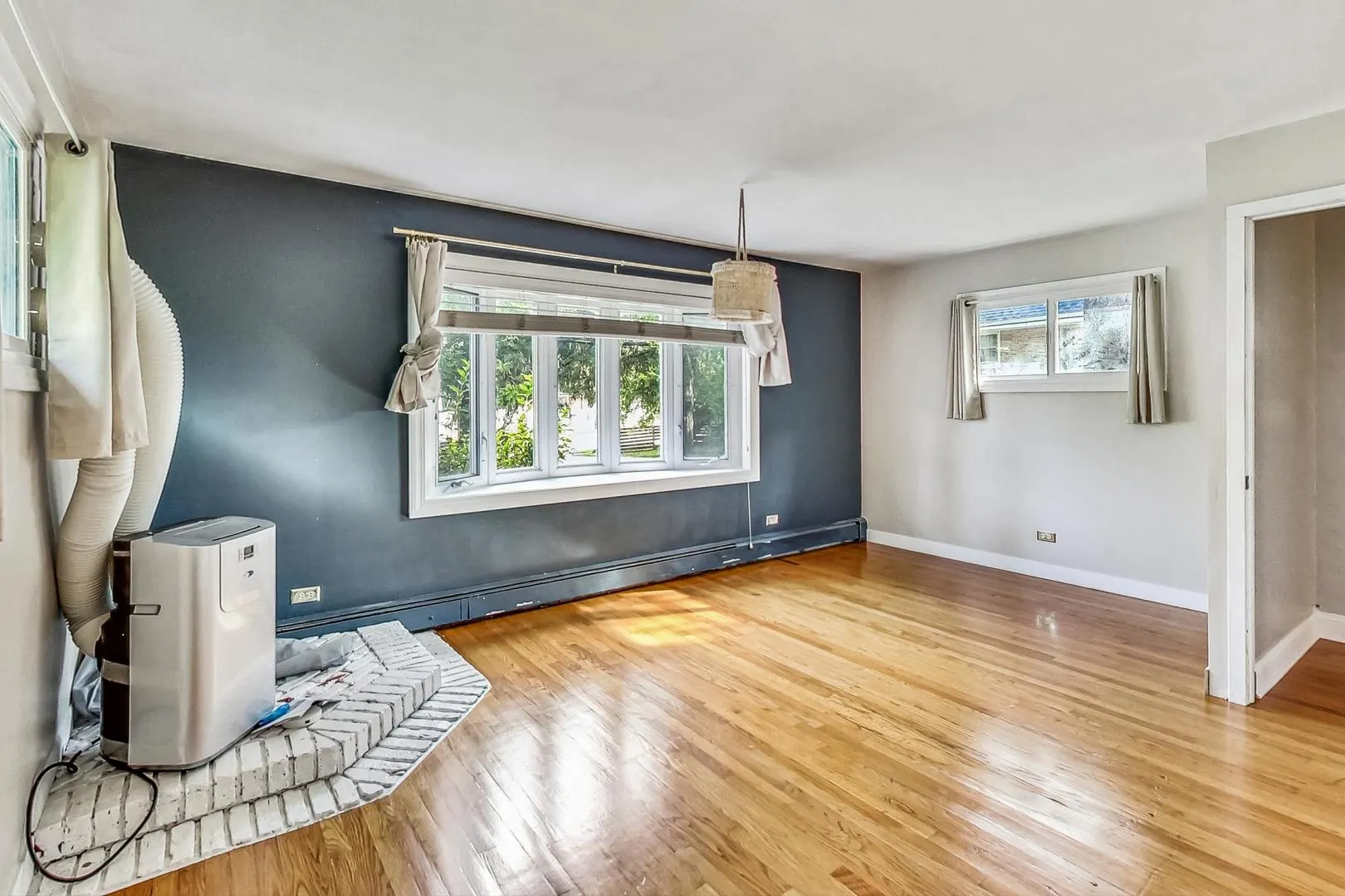 129 E 55th Street IL