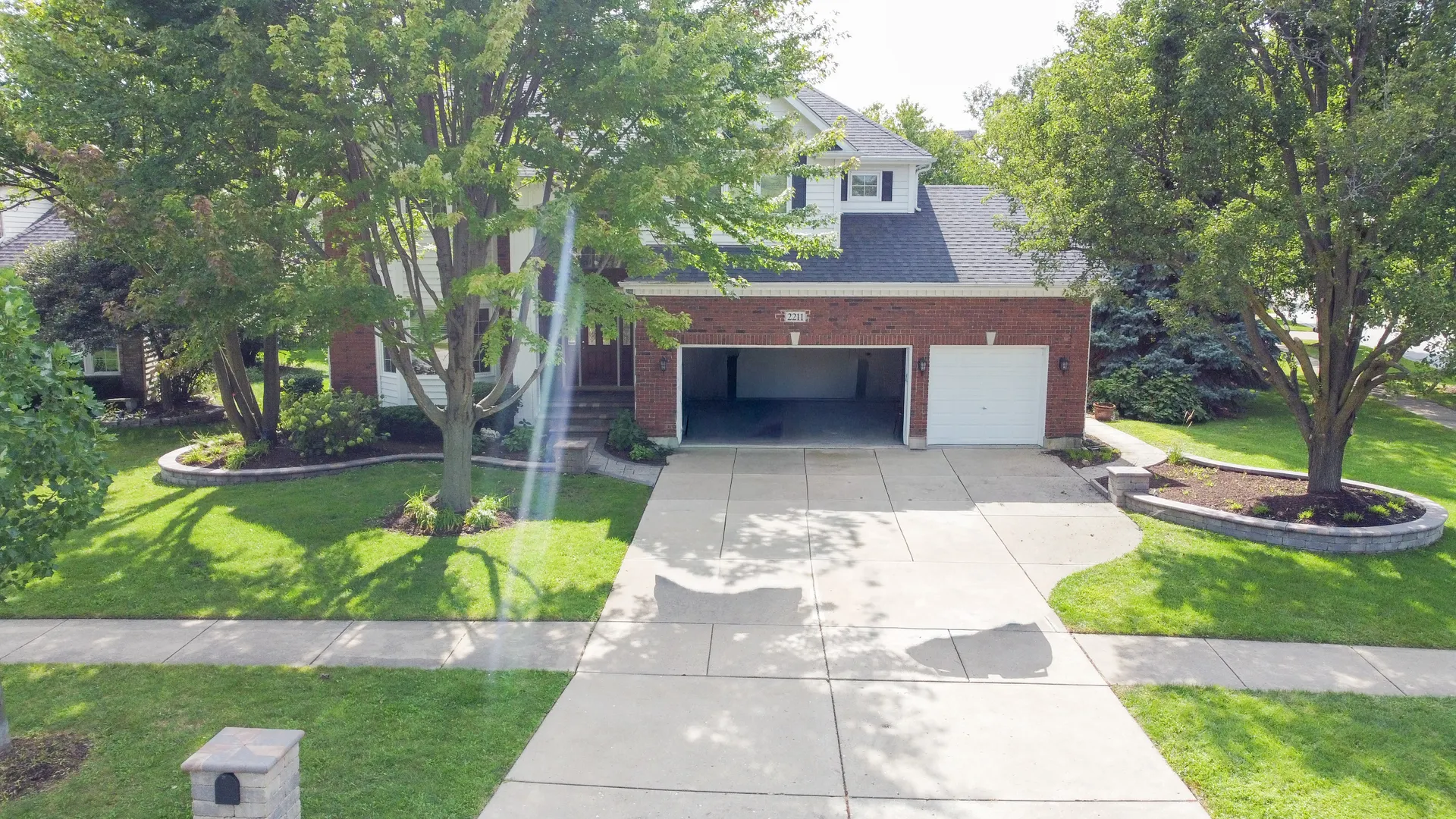2211 Skylane Drive IL