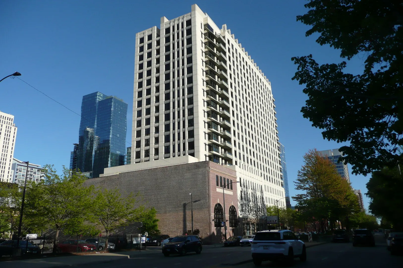 1255 S State Street 607 IL