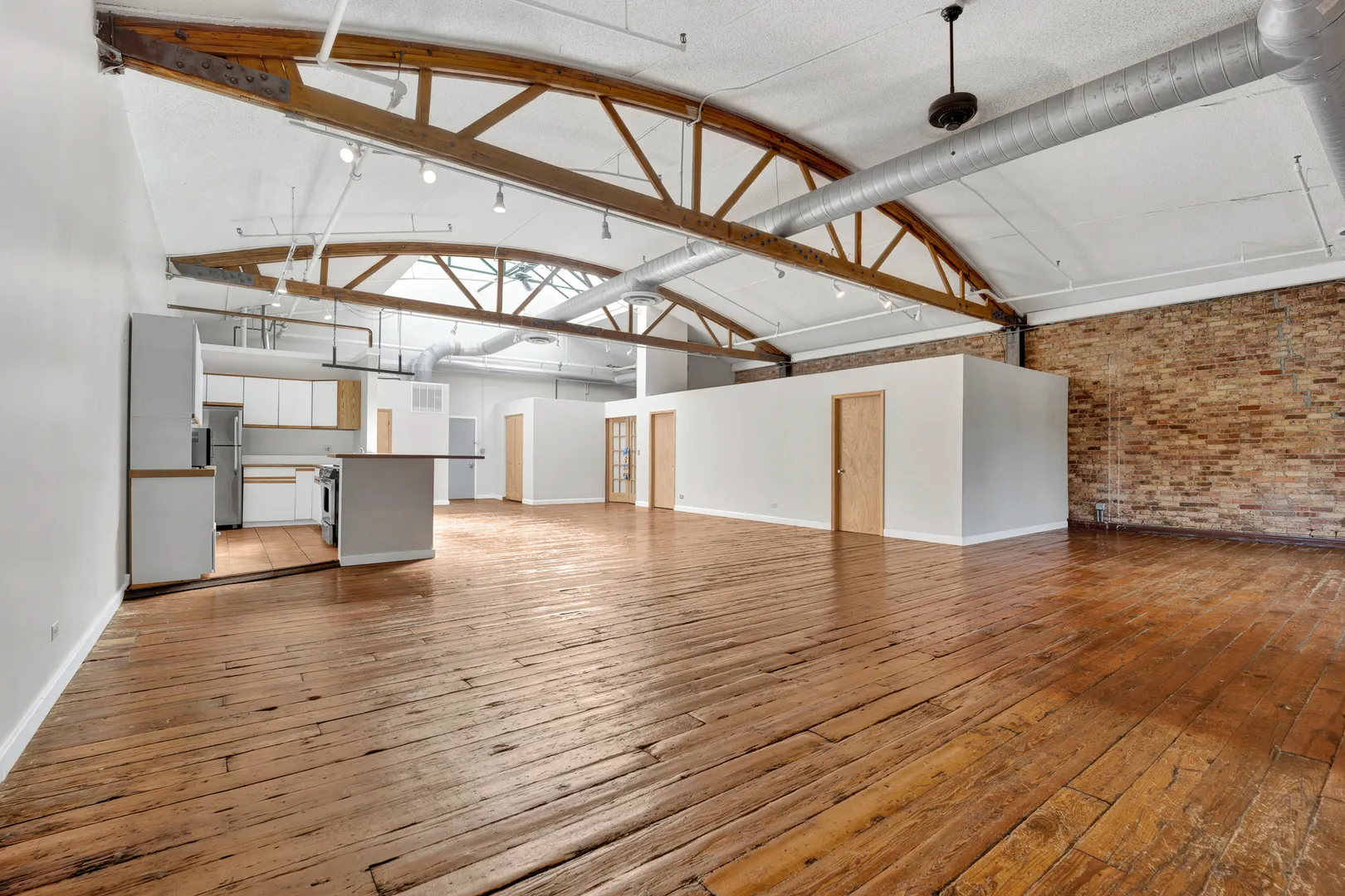 1617 S Michigan Avenue 202 IL
