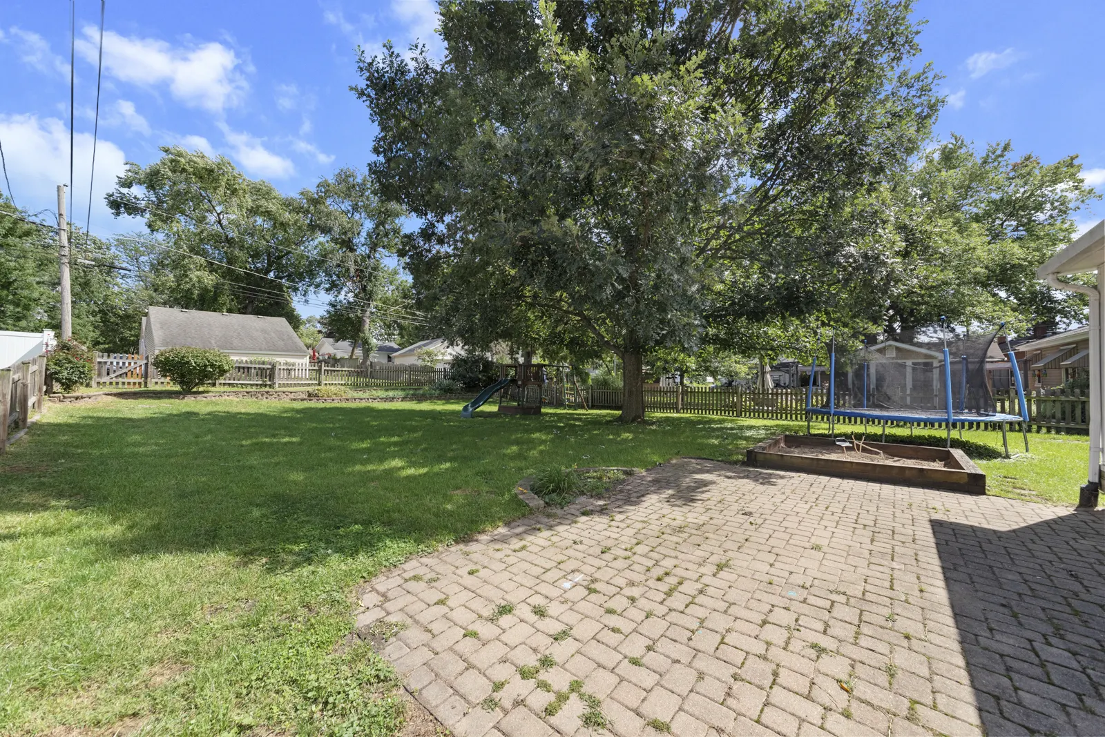 25 N Washington Street IL