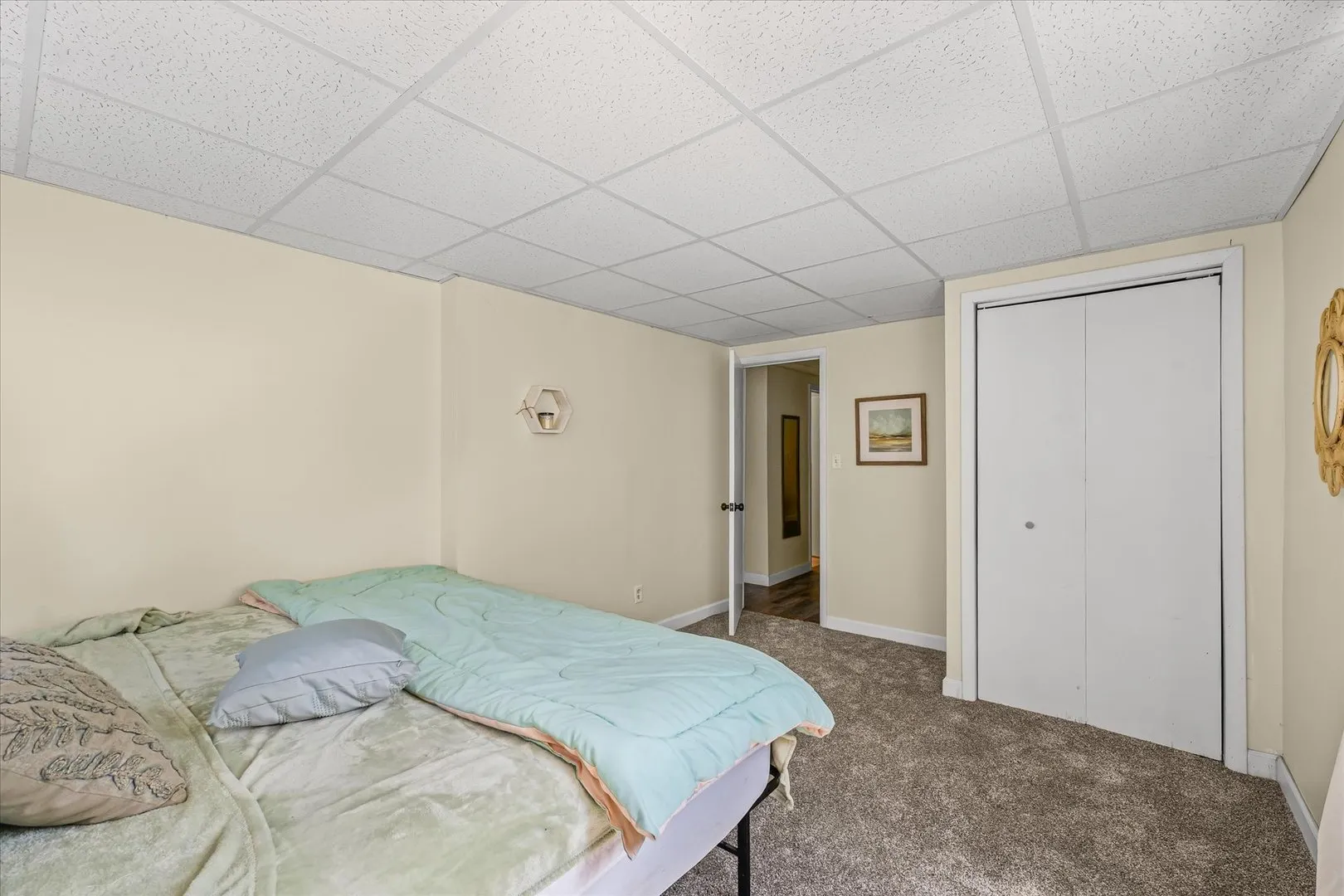 5 Allison Drive W IL