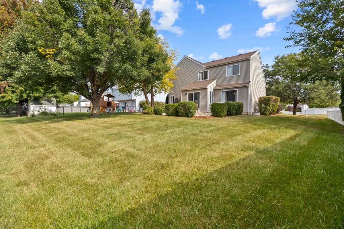 590 Fenwick Lane IL